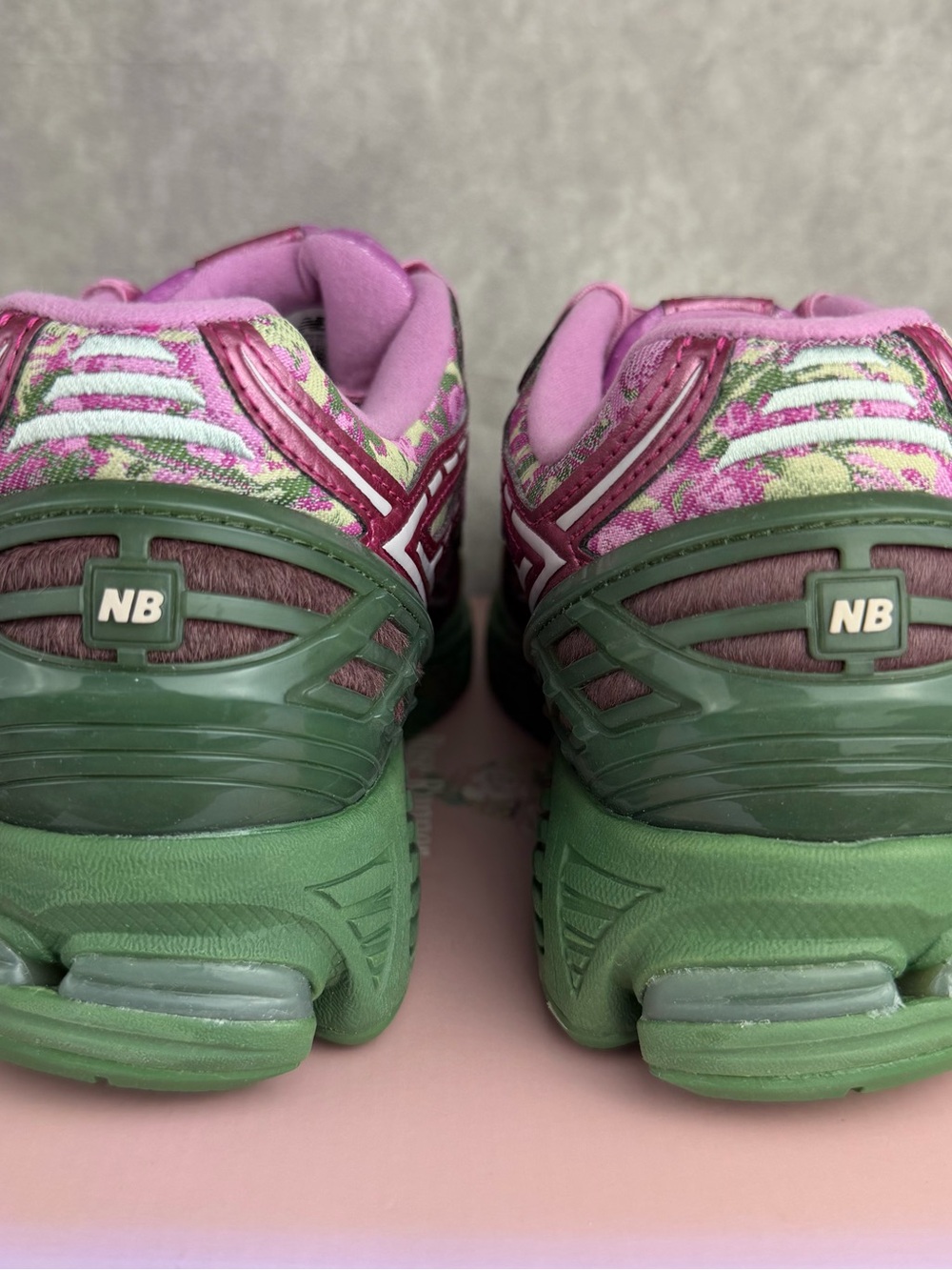 NEW New Balance 1906R Jack Harlow Rose Runner Special Box Size 9.5 M1906RJH Rare - Picture 7 of 11